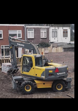 Excavatrice sur pneus Volvo EW160B