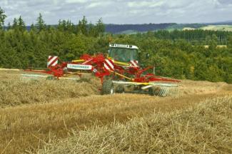 Andaineurs rotatifs Pöttinger Top 852 C s-line