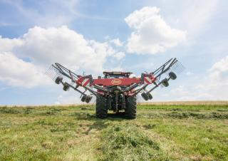 Andaineurs rotatifs Vicon Andex 644 M