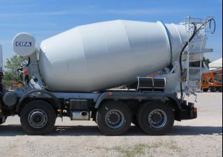 Bétonnières portée sur camion CIFA SL 10