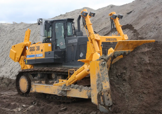 Bulldozers Dressta TD 60M