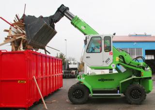 Chariot Élévateur Télescopique Sennebogen 305 XL