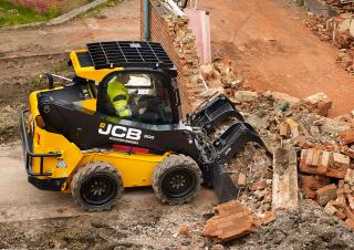 Chargeurs compacts JCB 300