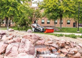 Chargeurs compacts Bobcat MT100