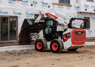 Chargeurs compacts Bobcat S76