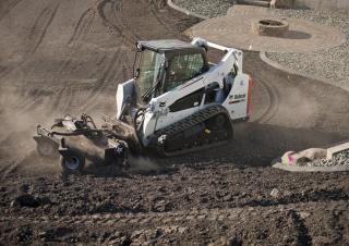 Chargeurs compacts Bobcat T590