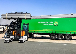 Chariots élévateurs à fourche à chargement latéral Chargeurs latéraux électriques Hubtex MaxX 45 EL