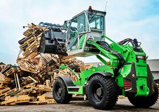 Chariot Élévateur avec châssis tounant Sennebogen 355 E 