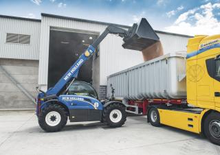 Chariot Élévateur Télescopique New Holland LM 7.42 Elite