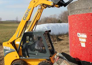 Chargeurs compacts Gehl R260
