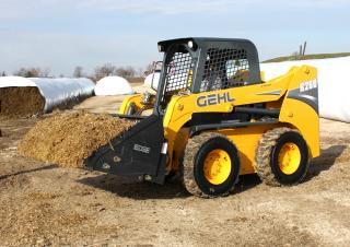 Chargeurs compacts Gehl R260