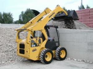 Chargeurs compacts Komatsu SK818-5E0