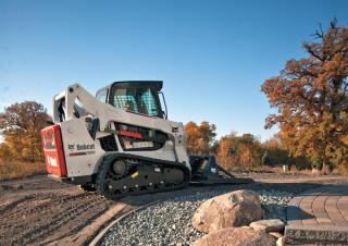 Chargeurs compacts Bobcat T590