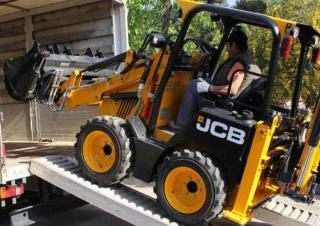 Chargeuses pelleteuses JCB 1CX