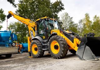 Chargeuses pelleteuses JCB 4 CX SM