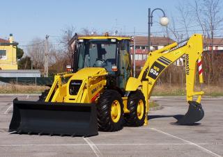 Chargeuses pelleteuses Komatsu WB93S-5 
