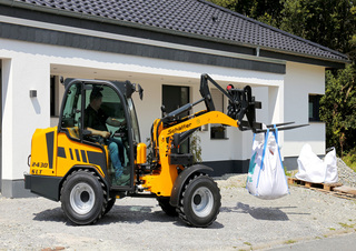 Chargeuses sur pneus Schäffer 2430 SLT