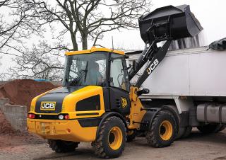 Chargeuses sur pneus JCB 407