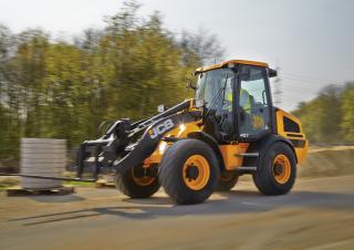 Chargeuses sur pneus JCB 407