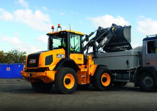 Chargeuses sur pneus JCB 411 HT