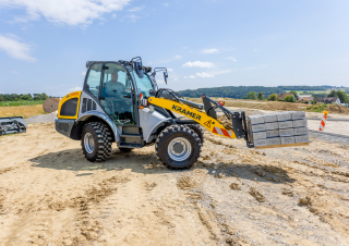 Chargeuses sur pneus Kramer 8085