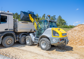 Chargeuses sur pneus Kramer 8115L