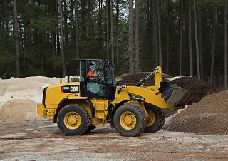 Chargeuses sur pneus Caterpillar 918M