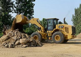 Chargeuses sur pneus Caterpillar 950GC
