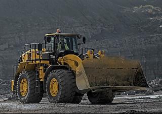 Chargeuses sur pneus Caterpillar 986K