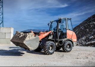 Chargeuses sur pneus weycor AR 320