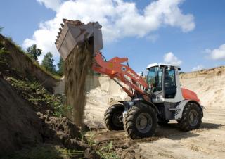 Chargeuses sur pneus weycor AR 95 e