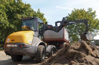 Chargeuses sur pneus Mecalac AS 900