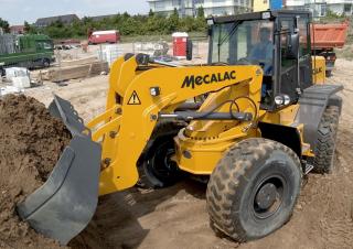Chargeuses sur pneus Mecalac AS210e
