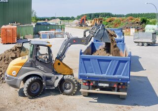 Chargeuses sur pneus Mecalac AS700