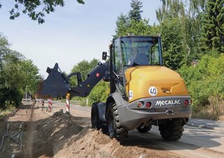Chargeuses sur pneus Mecalac AS700