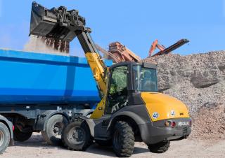Chargeuses sur pneus Mecalac AT900