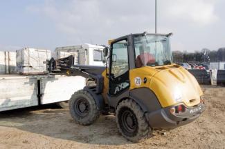 Chargeuses sur pneus Mecalac AX 850