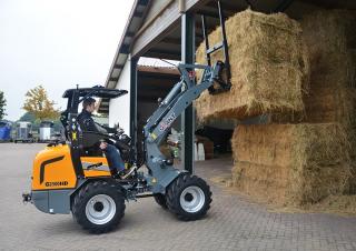 Chargeuses sur pneus Giant G2500HD