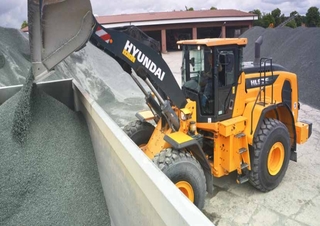 Chargeuses sur pneus Hyundai HL975 XT