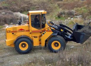 Chargeuses sur pneus Ljungby L 13