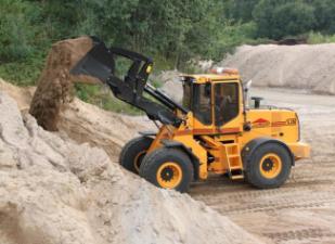 Chargeuses sur pneus Ljungby L 15