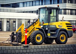 Chargeuses sur pneus Yanmar V 80
