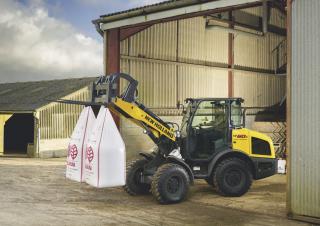 Chargeuses sur pneus New Holland W60C Z-bar