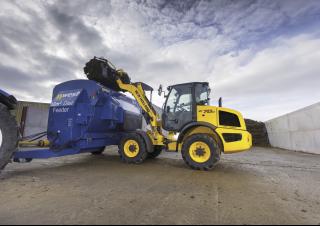 Chargeuses sur pneus New Holland W70C Z-bar