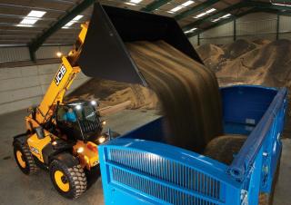 Valet de ferme JCB 560-80 AGRI