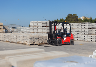 Chariots élevateurs frontaux diesel Manitou MI 25 D