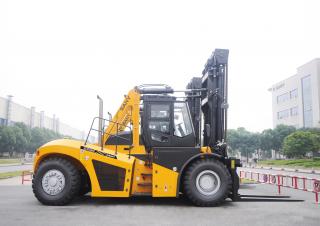 Chariots élevateurs frontaux diesel Sany SCP300G
