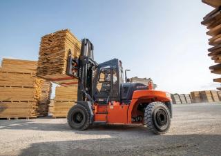 Chariots élevateurs frontaux diesel Toyota THD6000-48