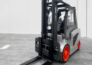 Chariots élevateurs frontaux  electriques Carer A 70 SC