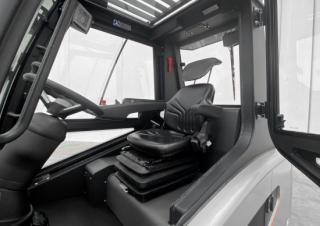 Chariots élevateurs frontaux  electriques Carer A 80 SC